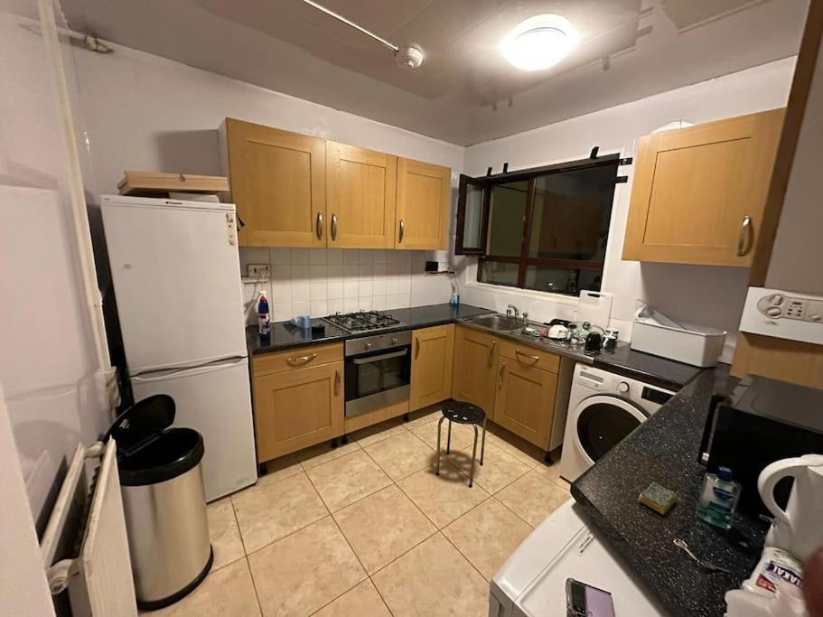 3 Bedroom Flat Kings Cross Londra Dış mekan fotoğraf