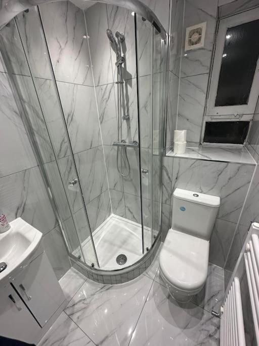 3 Bedroom Flat Kings Cross Londra Dış mekan fotoğraf