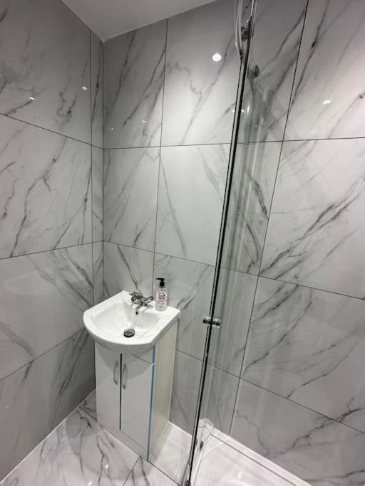 3 Bedroom Flat Kings Cross Londra Dış mekan fotoğraf