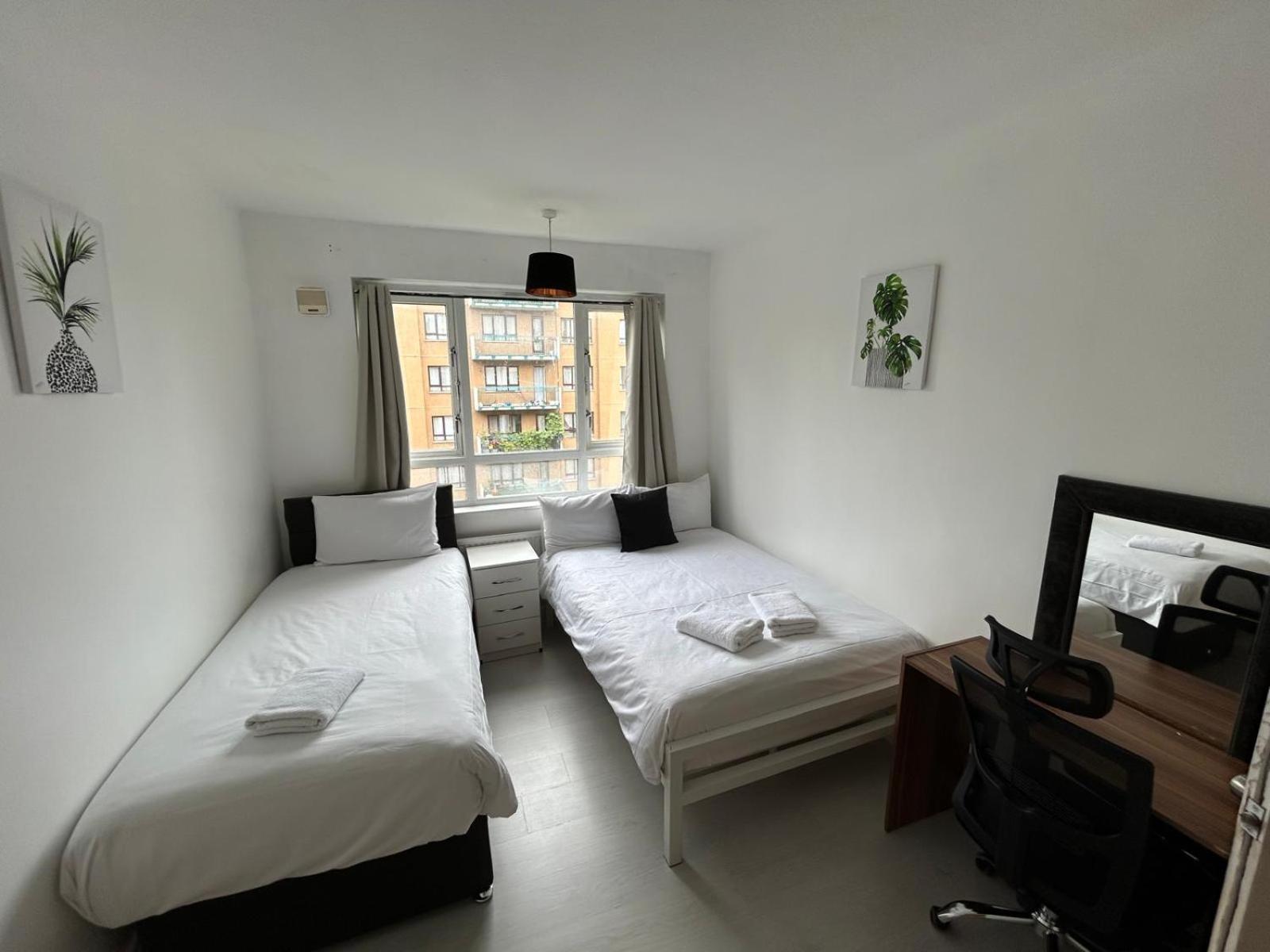 3 Bedroom Flat Kings Cross Londra Dış mekan fotoğraf